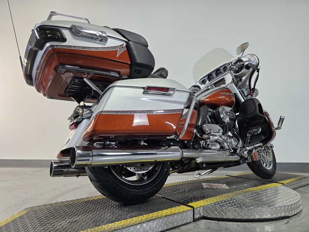 CVO® Electra Glide® Ultra Limited