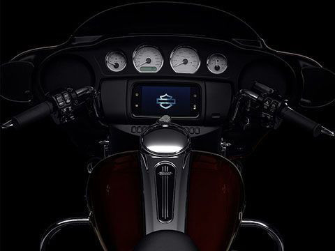 Street Glide®