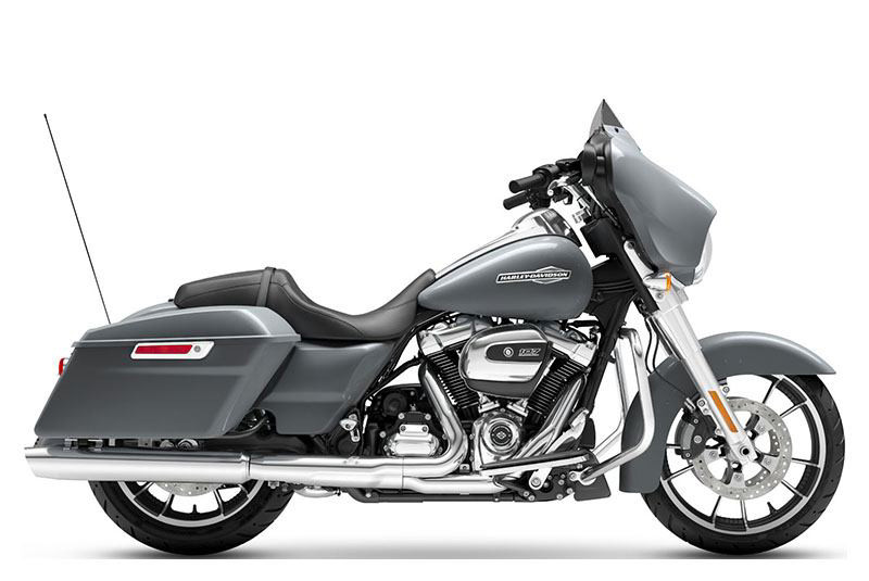 Street Glide®