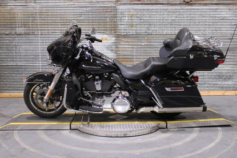 Electra Glide® Ultra Limited® Low