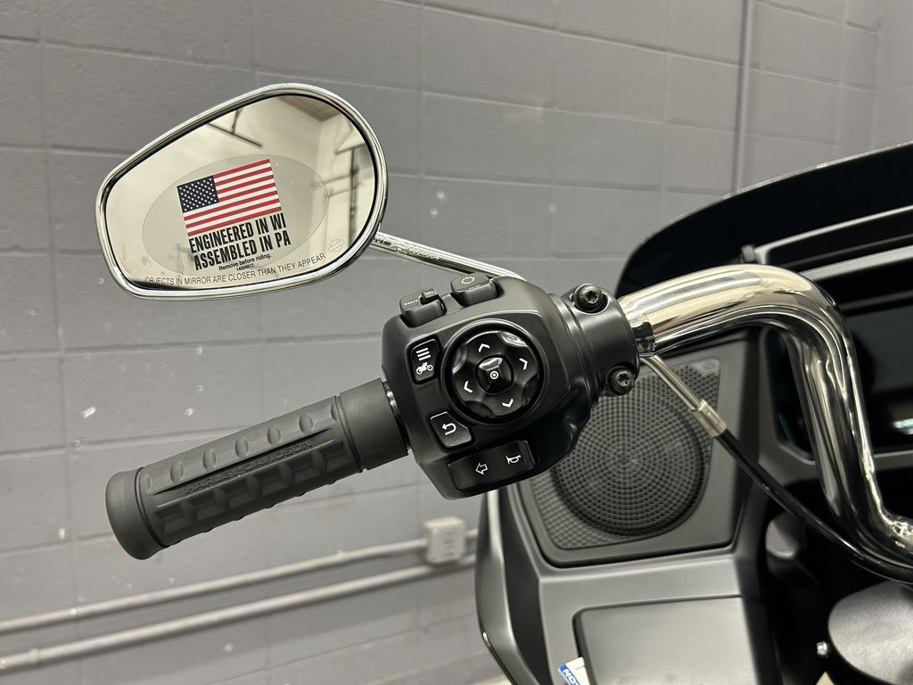 Road Glide®