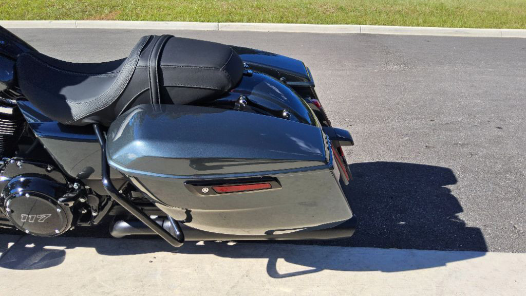 Street Glide®