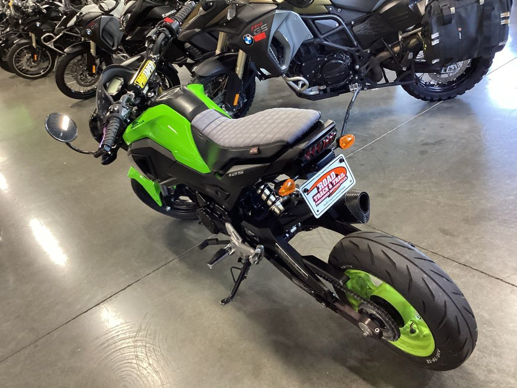 Grom