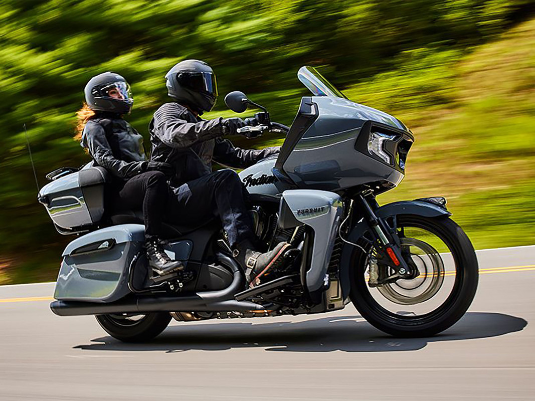 Pursuit Dark Horse