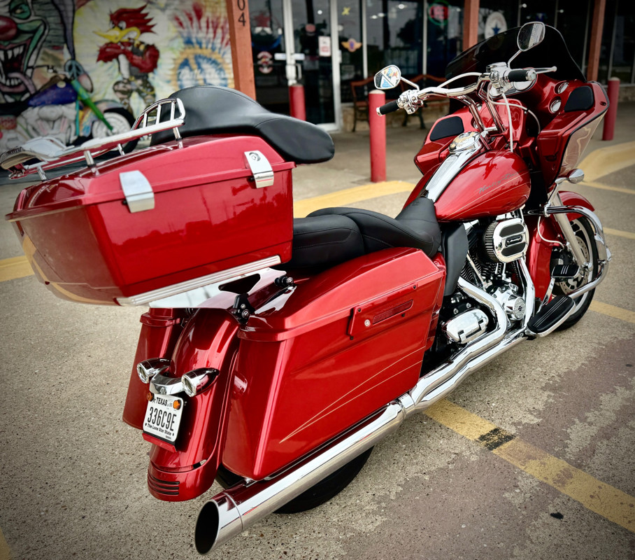 Road Glide® Custom