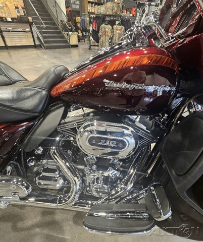 CVO® Electra Glide® Ultra Limited