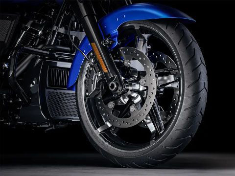 Street Glide®