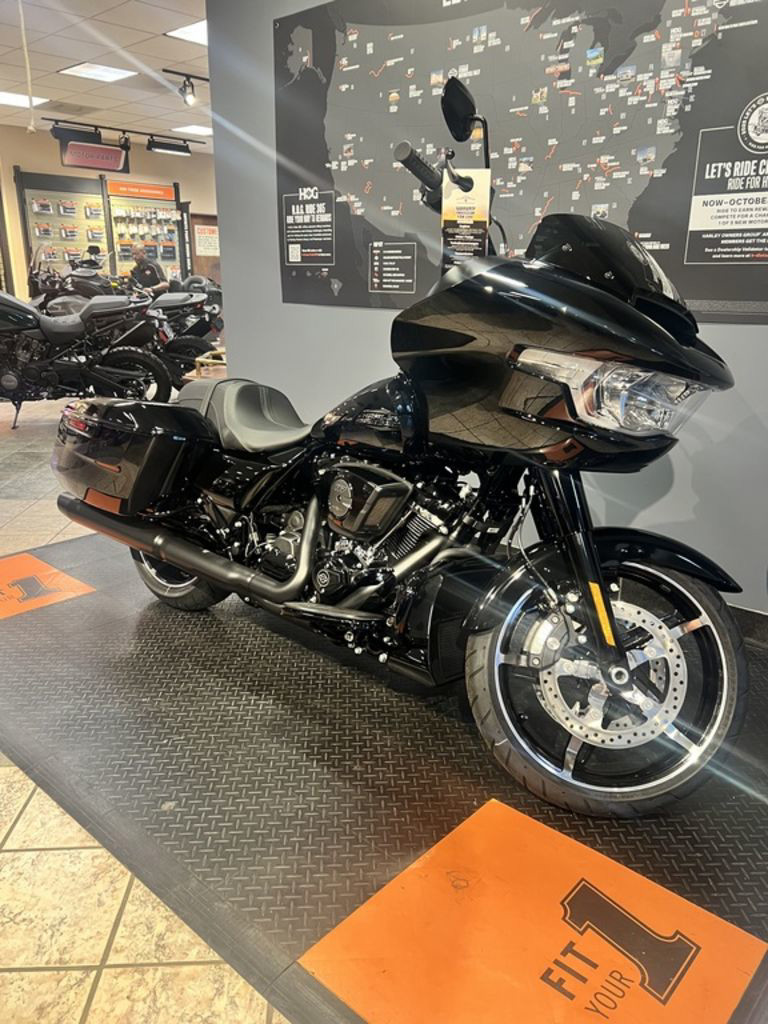 Road Glide®