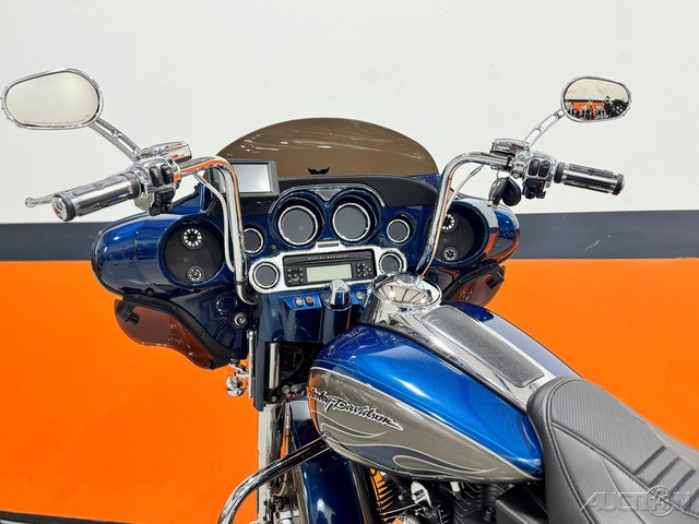CVO® Ultra Classic® Electra Glide® 