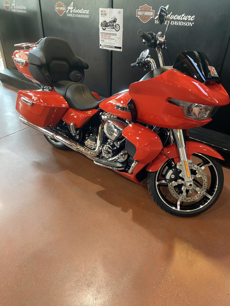 Road Glide®