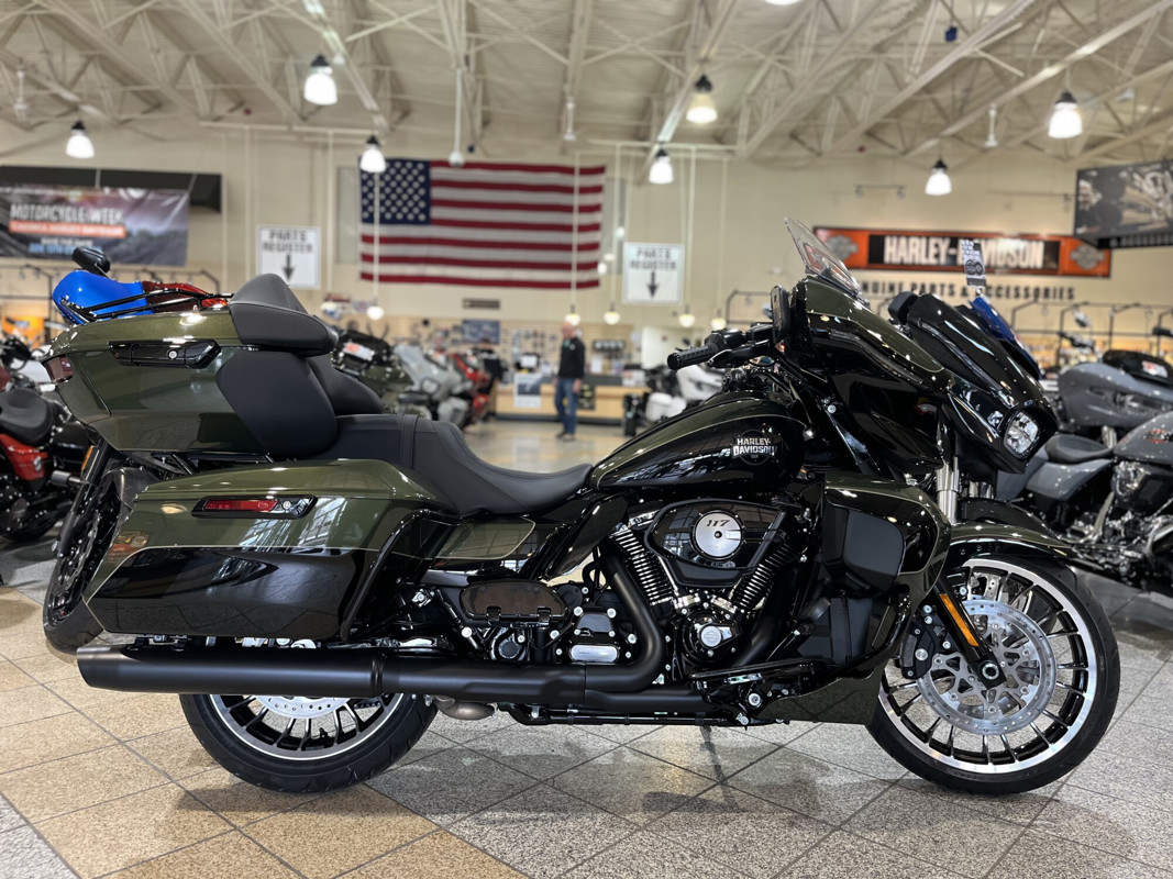 Street Glide® Limited