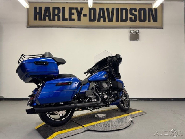 Street Glide® Ultra