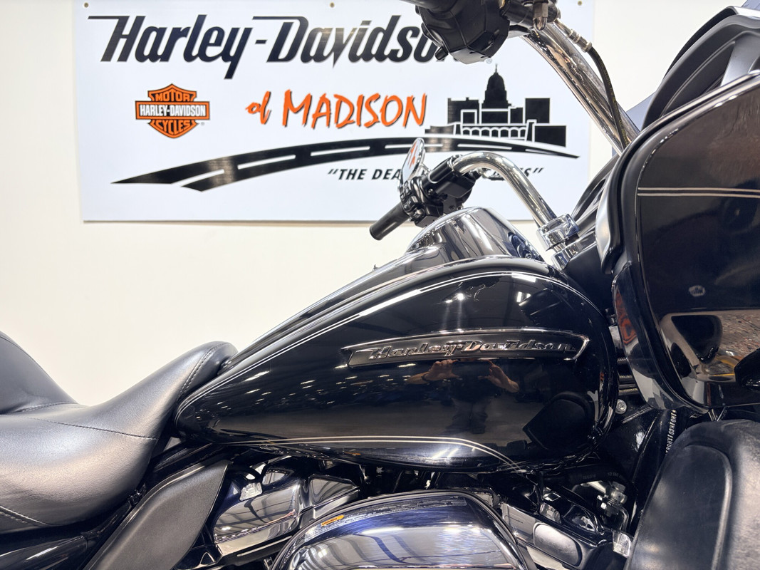 Road Glide® Ultra