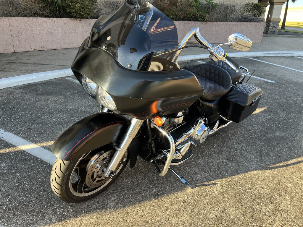 Road Glide® Custom