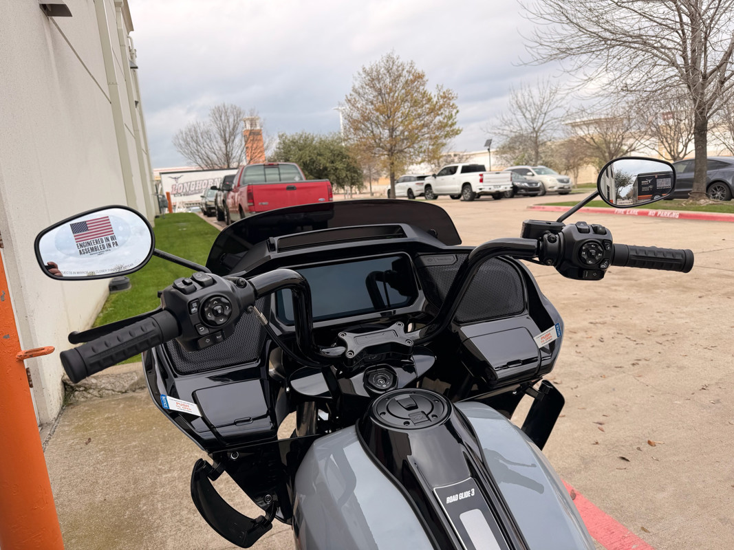 Road Glide® 3