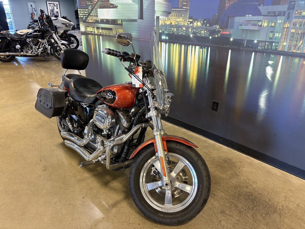 Sportster® 1200 Custom