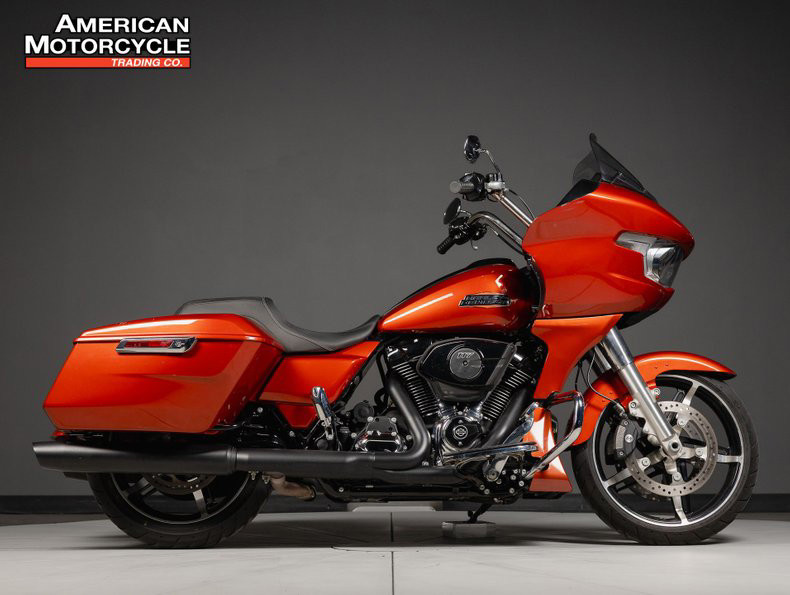 Road Glide®