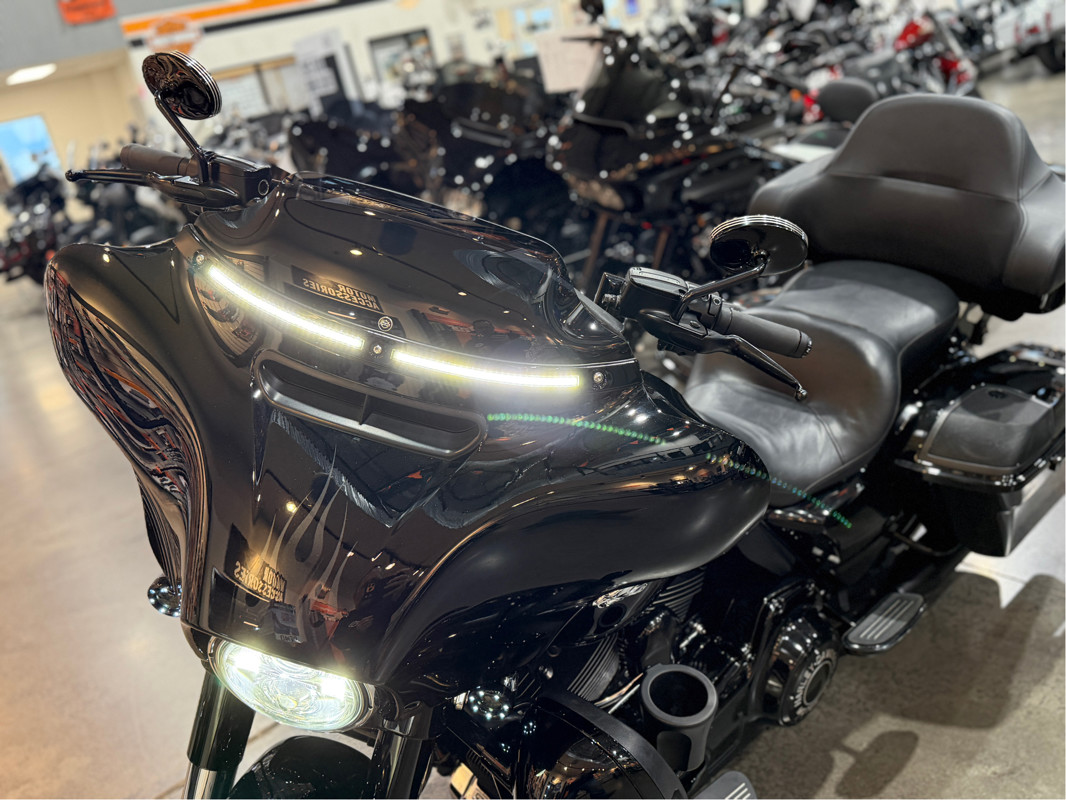 CVO® Street Glide®