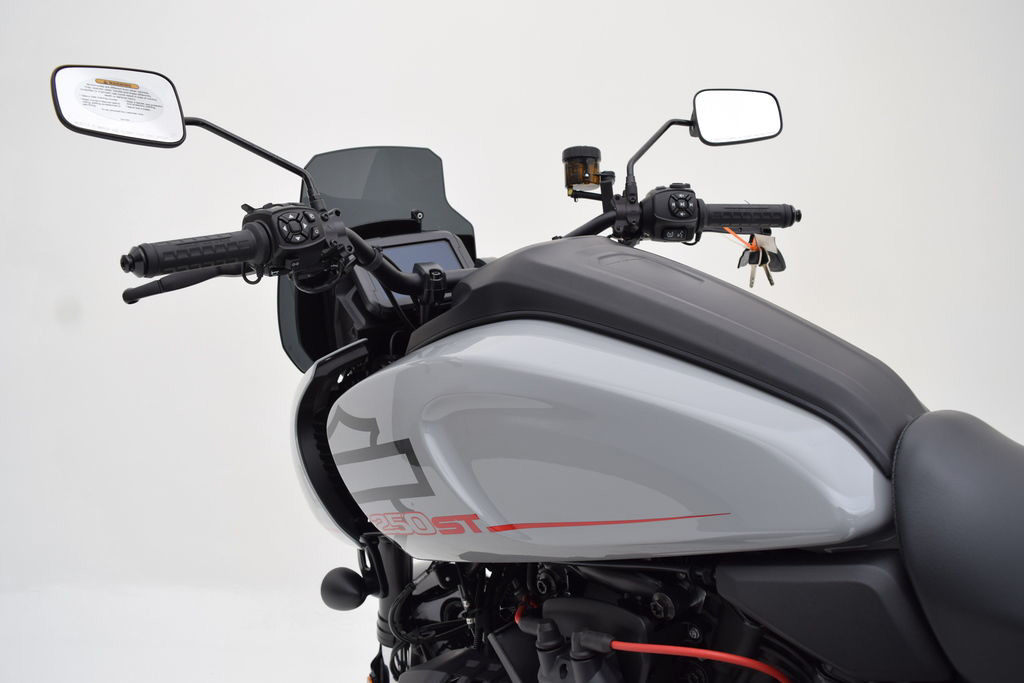 Pan America® 1250 ST
