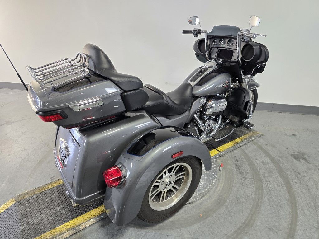 Tri Glide® Ultra