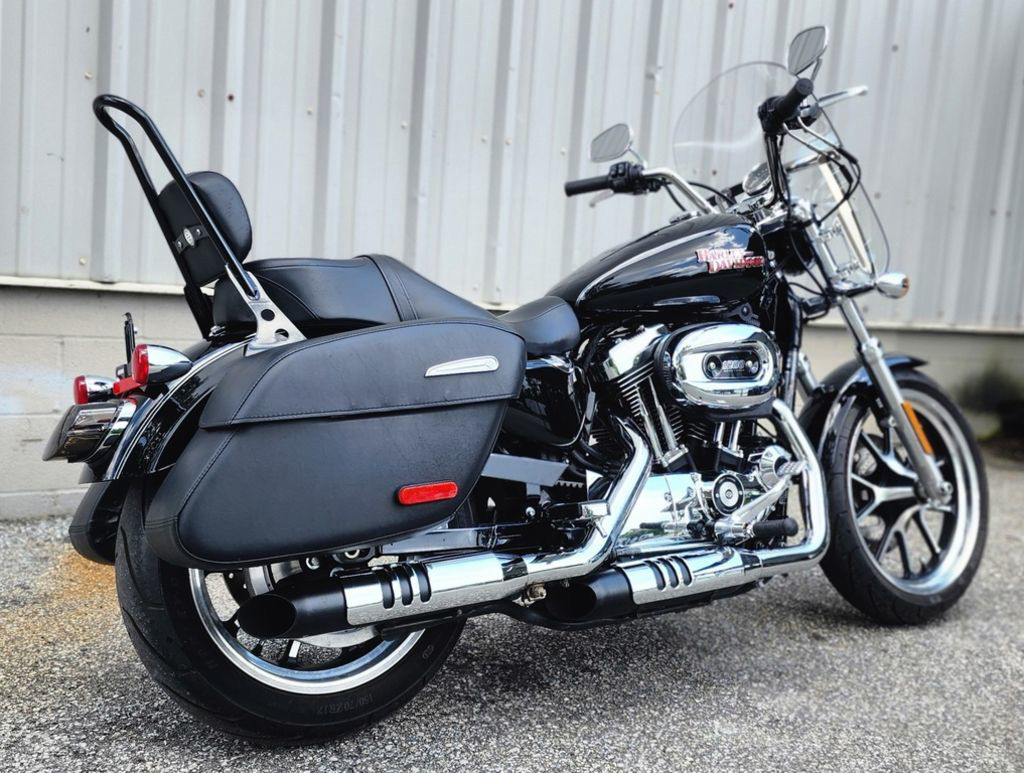 Sportster® SuperLow® 1200T