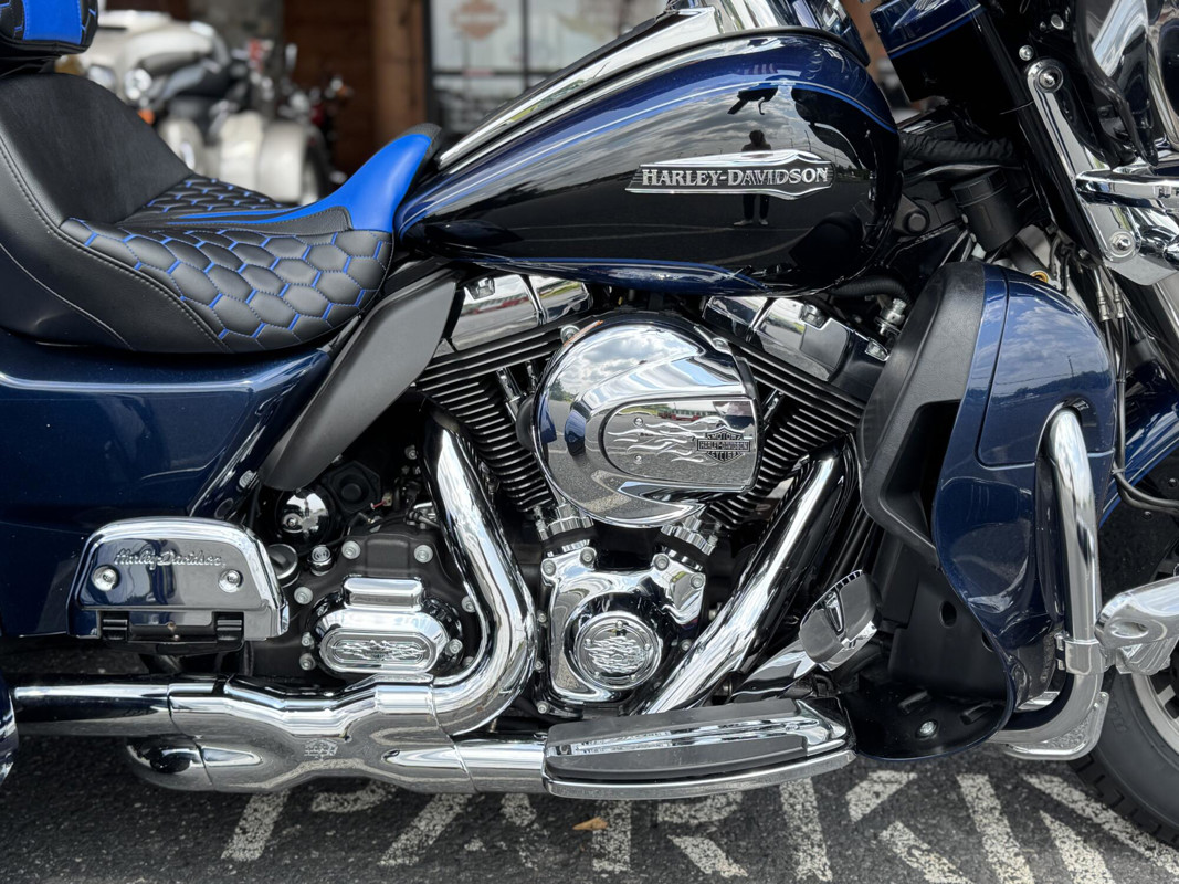 Tri Glide® Ultra Classic®