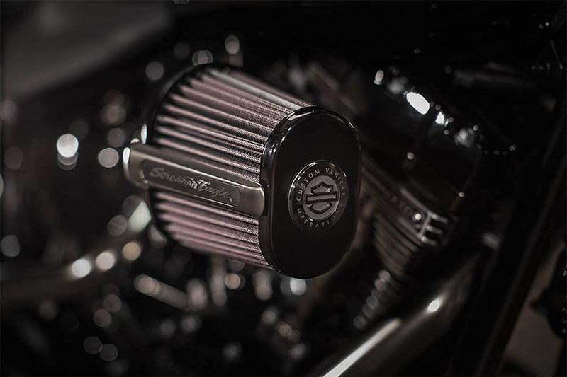 CVO® Pro Street Breakout®