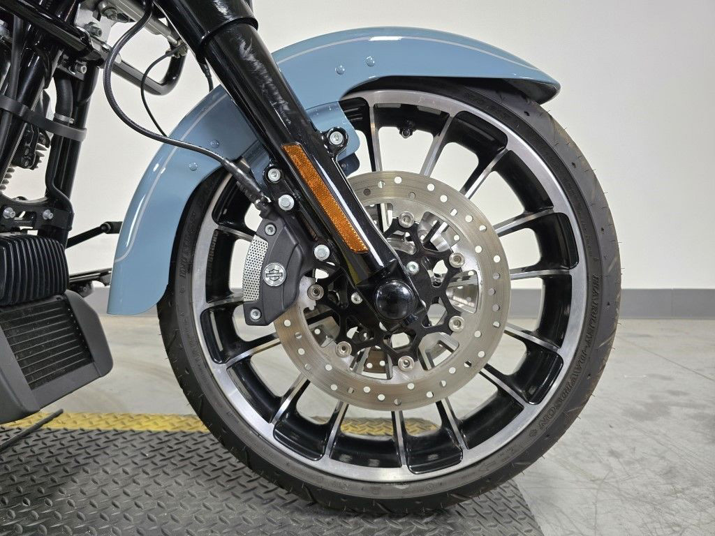 Road Glide® 3