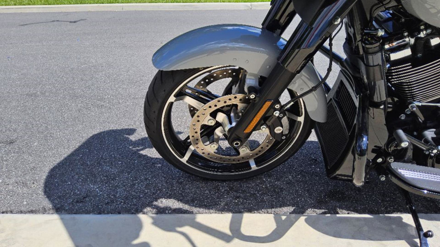 Street Glide®