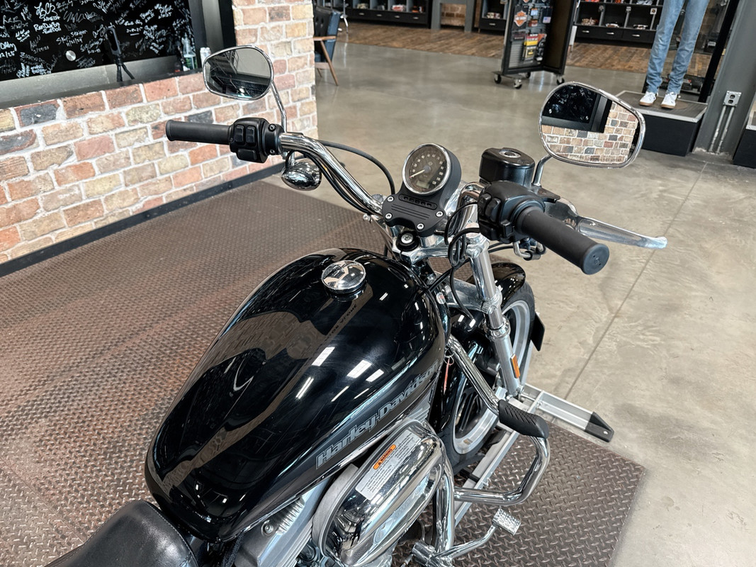 Sportster® SuperLow®