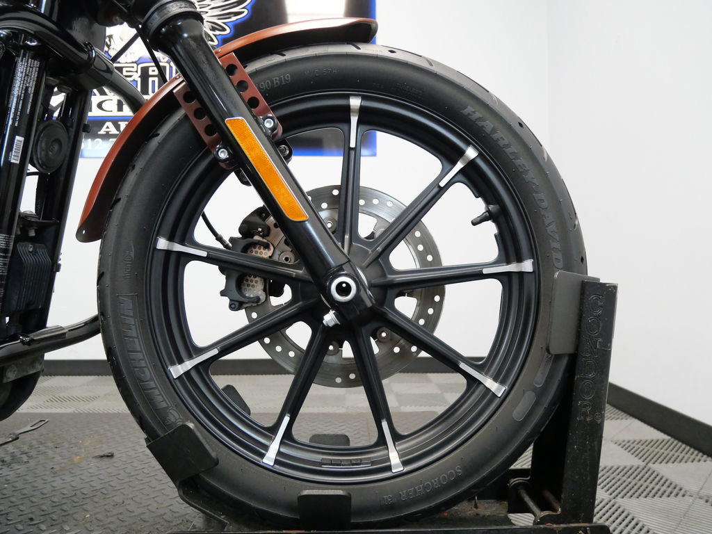 Sportster® Iron 883®