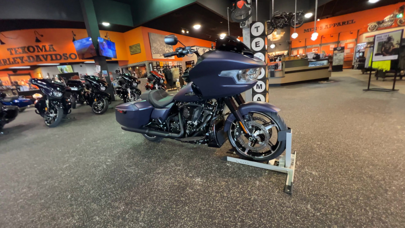 Road Glide®