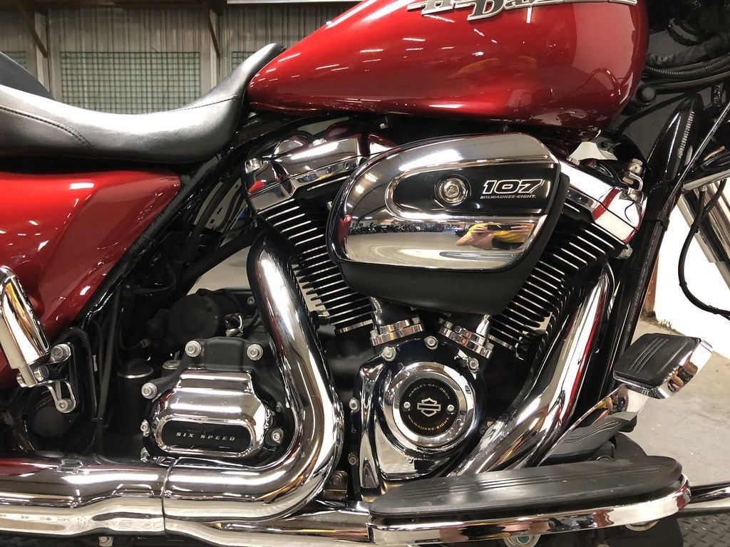 Street Glide®