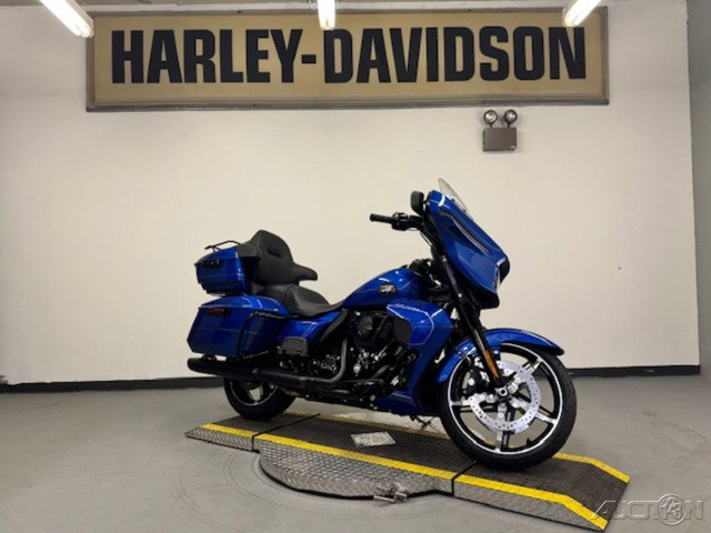 Street Glide® Ultra