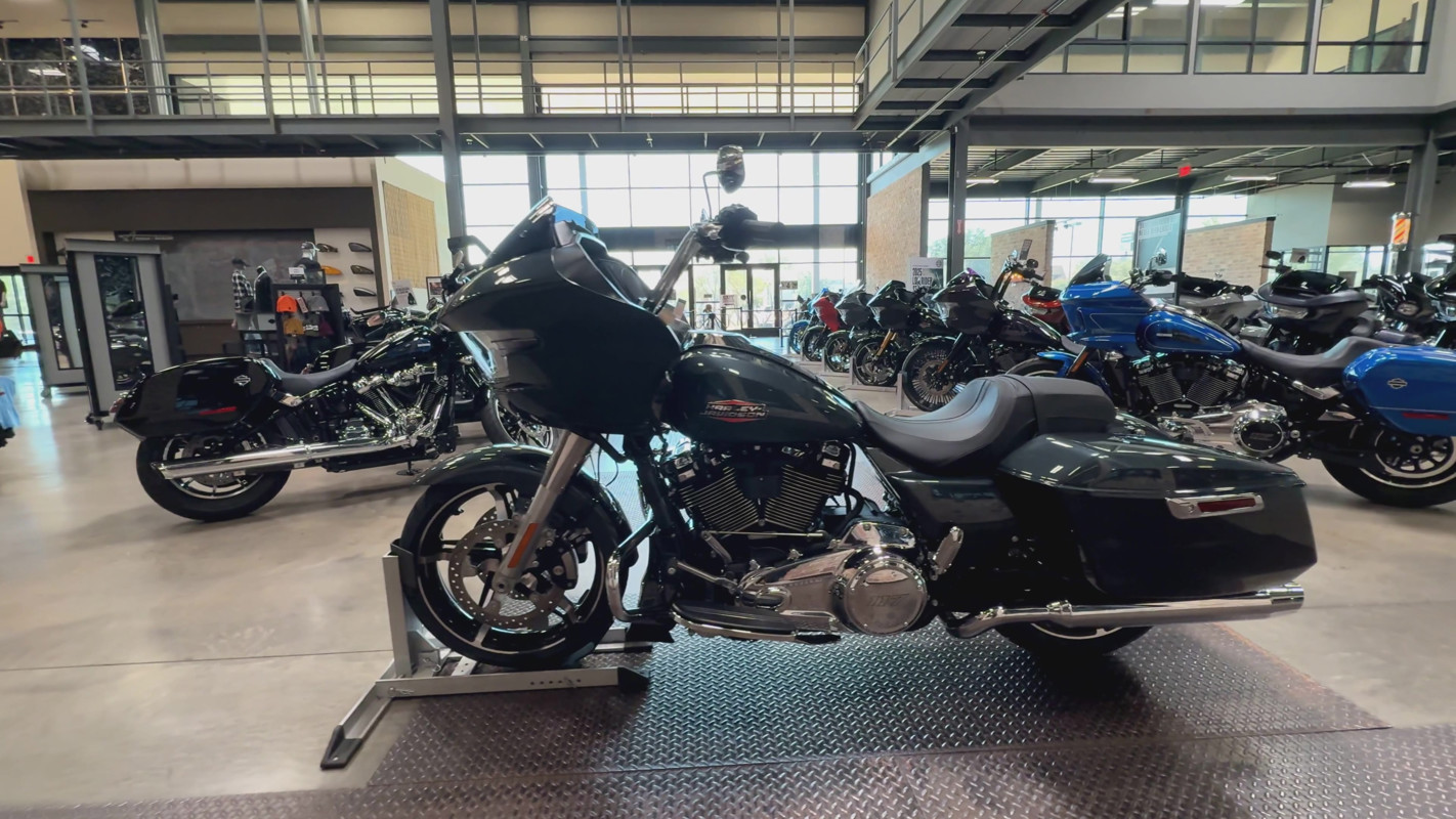 Road Glide®