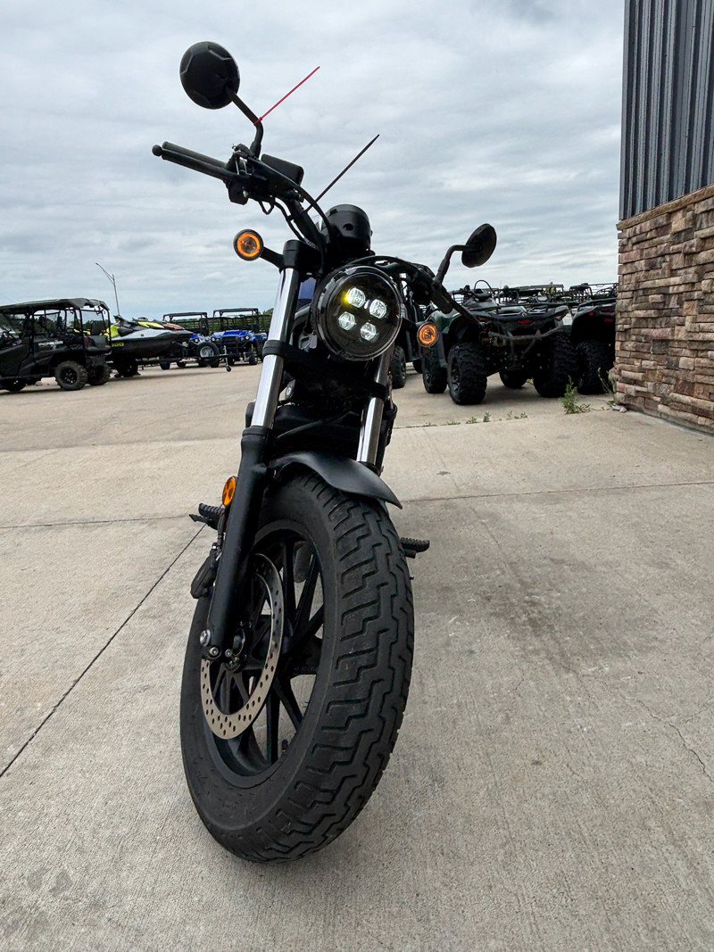 Rebel 300
