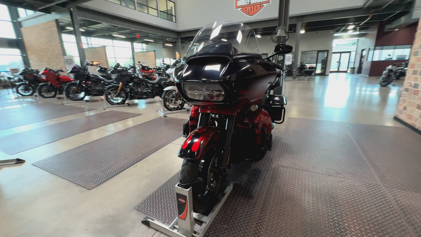 CVO® Road Glide®