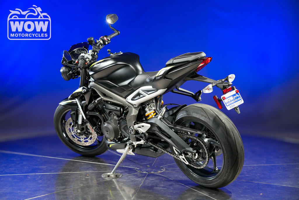 Street Triple RS
