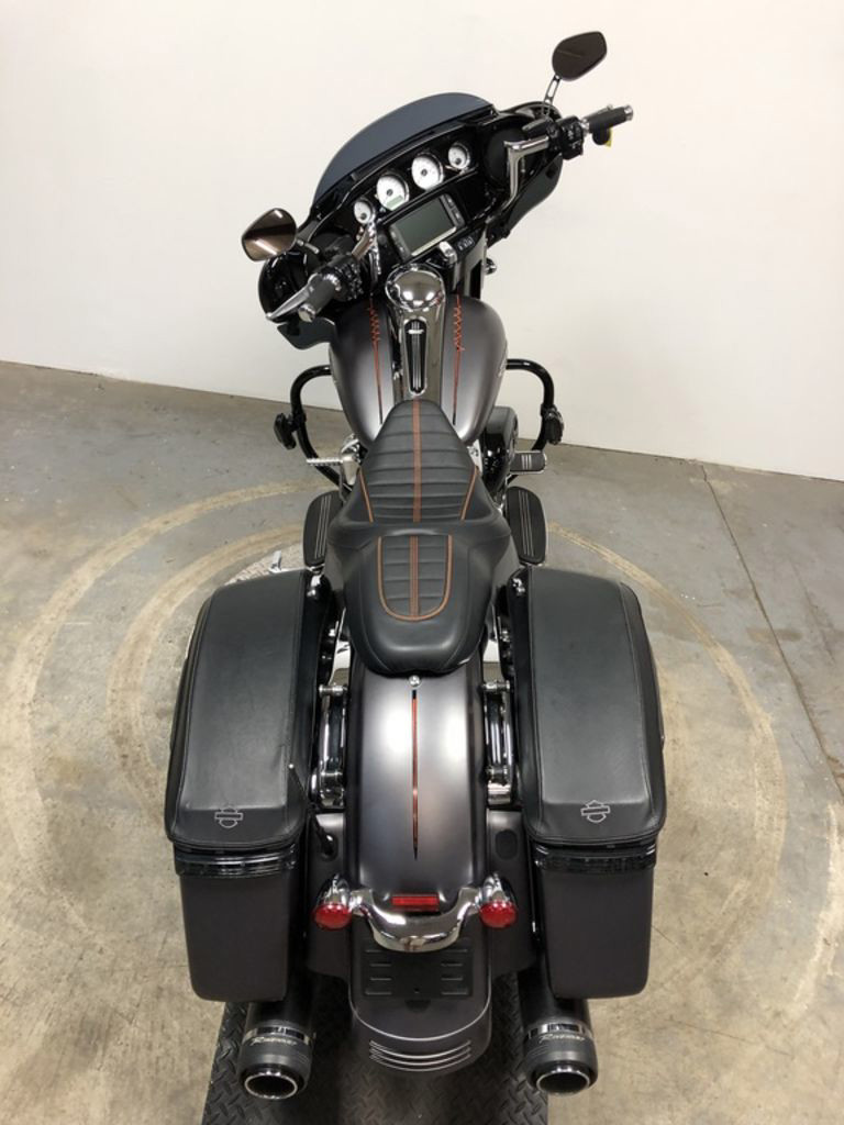 Street Glide® Special
