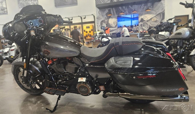 CVO® Street Glide®