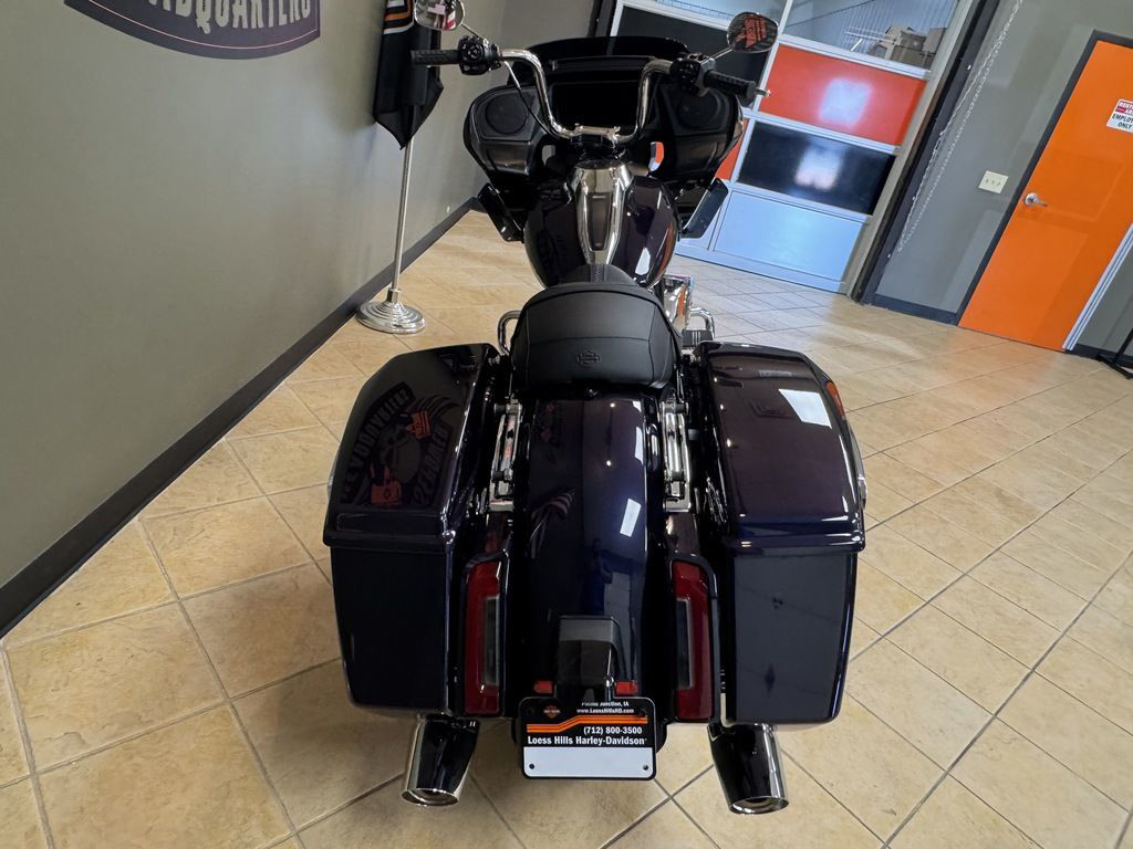 Road Glide®