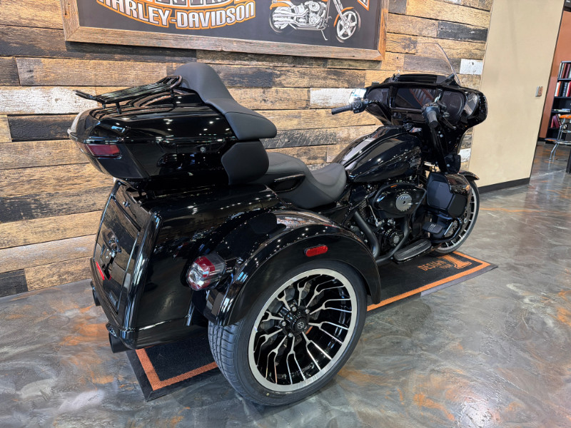 Street Glide® 3 Limited