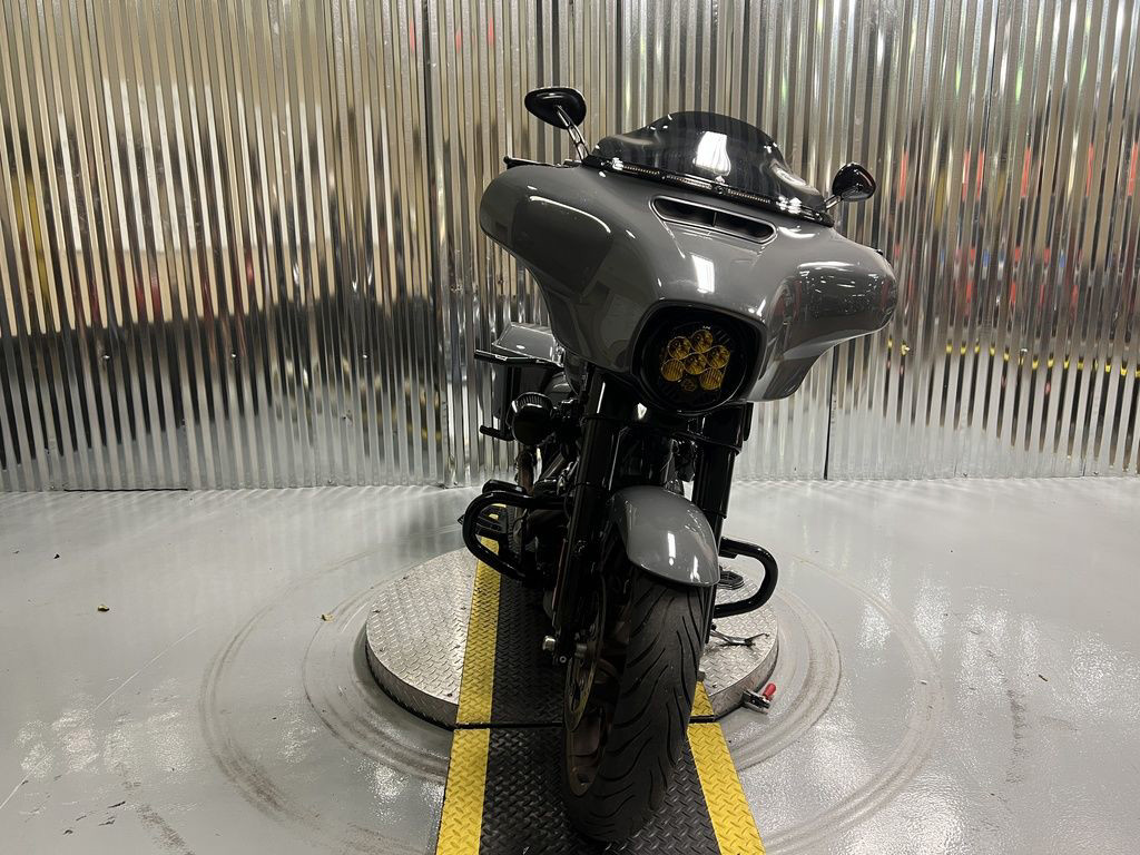Street Glide® ST