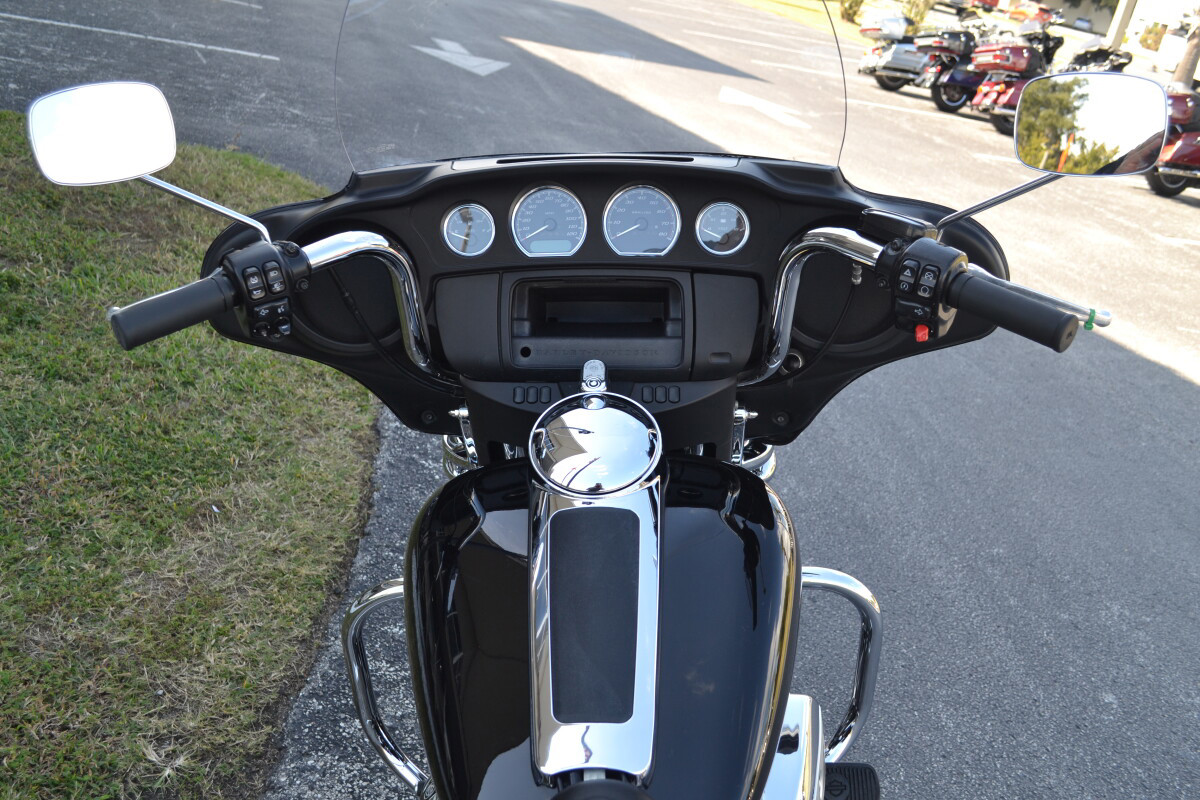 Electra Glide® Police