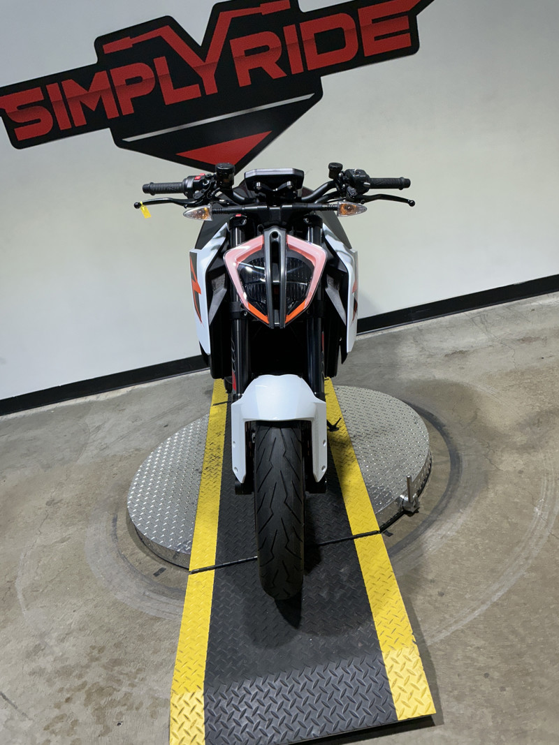 1290 Super Duke R 