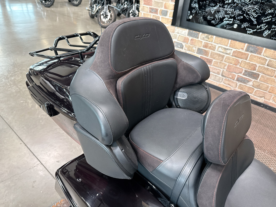 CVO® Road Glide®