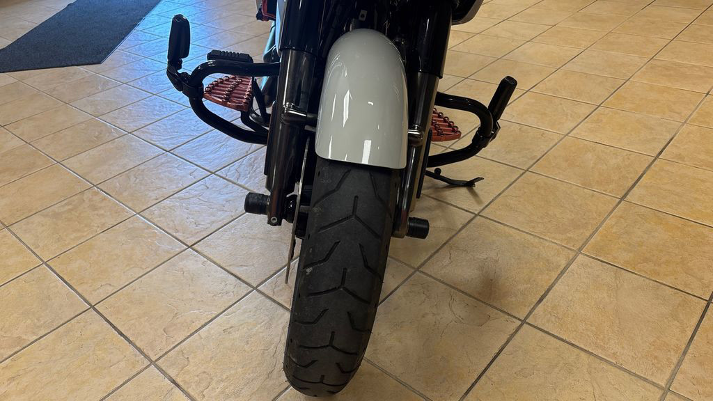 CVO® Road Glide®