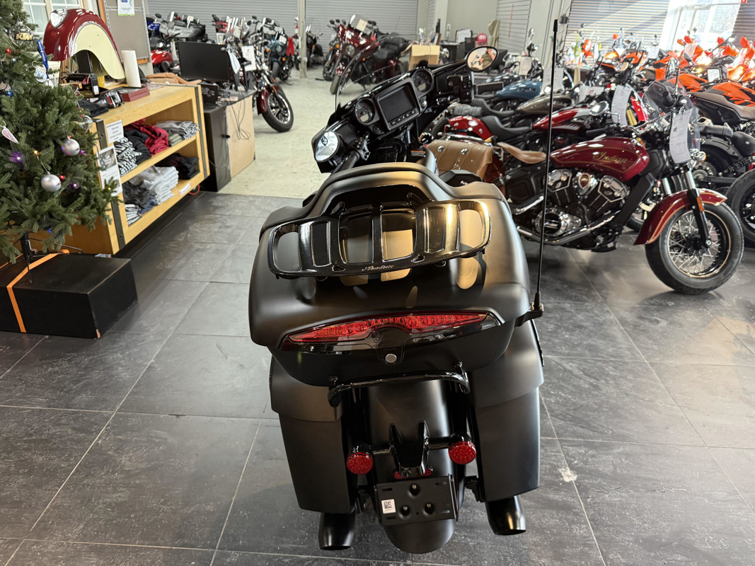 Roadmaster Dark Horse