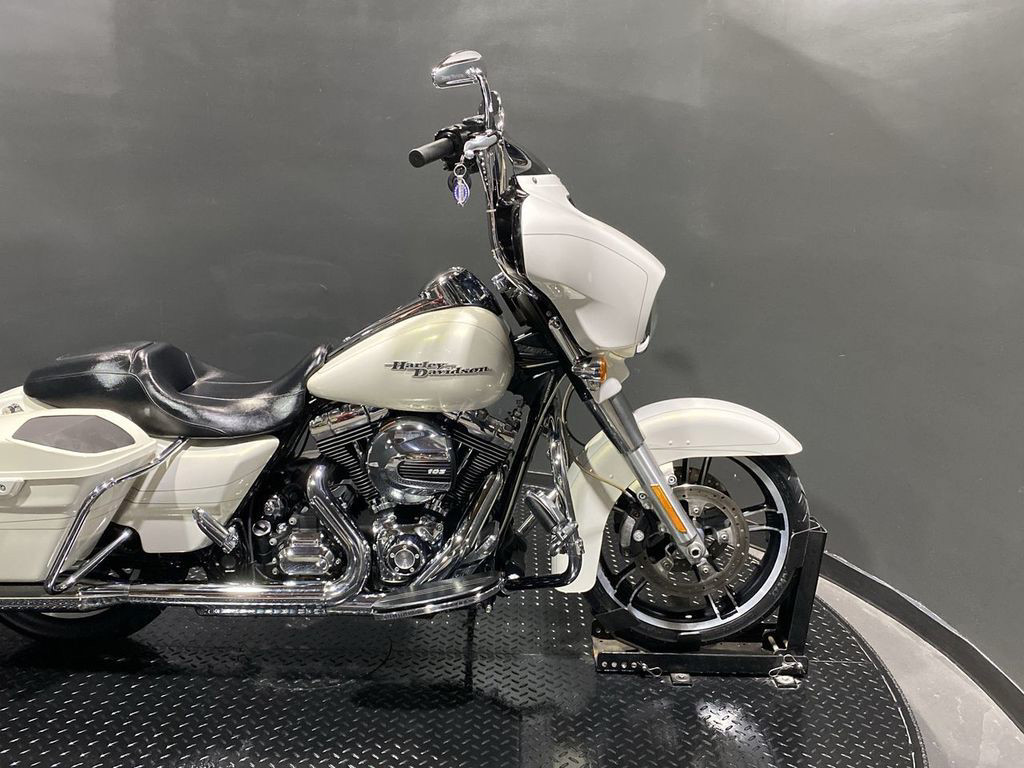 Street Glide® Special