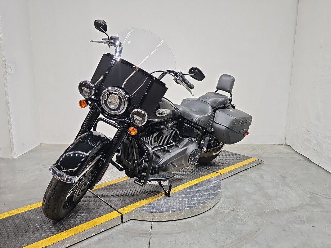 Heritage Classic 114